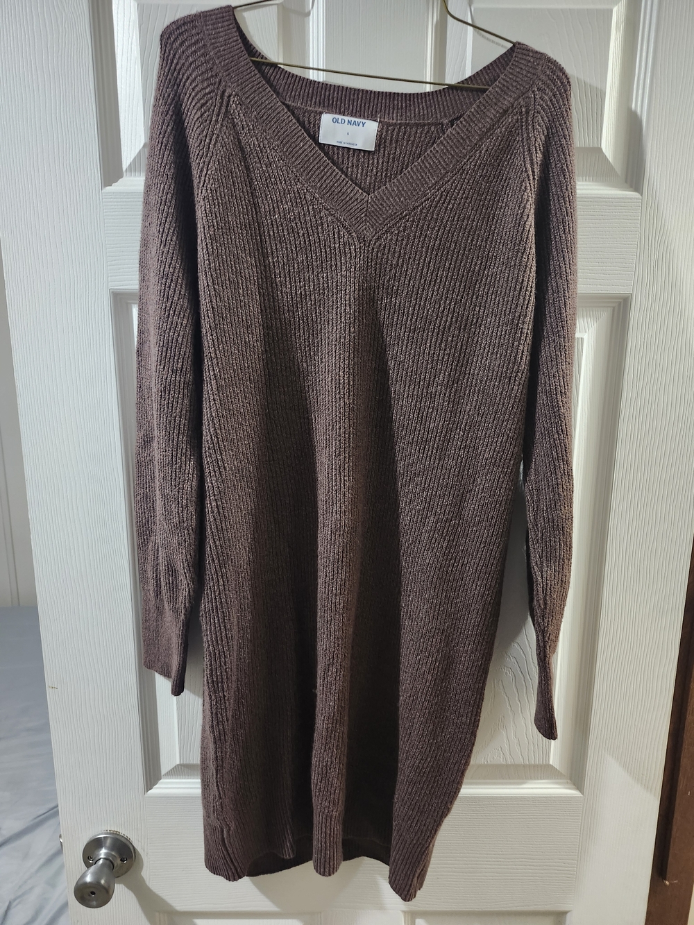 Old Navy Chocolate Brown V-Neck Knit Sweater Dress